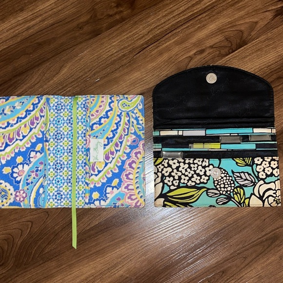 Vera Bradley Organizer, Book Cover, & Antik Kraft Leather Wallet Crossbody - Picture 3 of 9